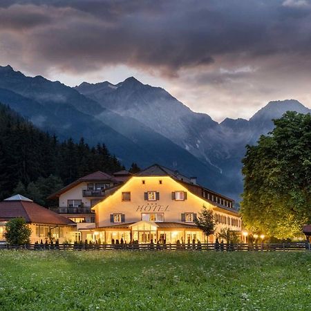 Hotel Bad Salomonsbrunn Anterselva di Mezzo Eksteriør bilde