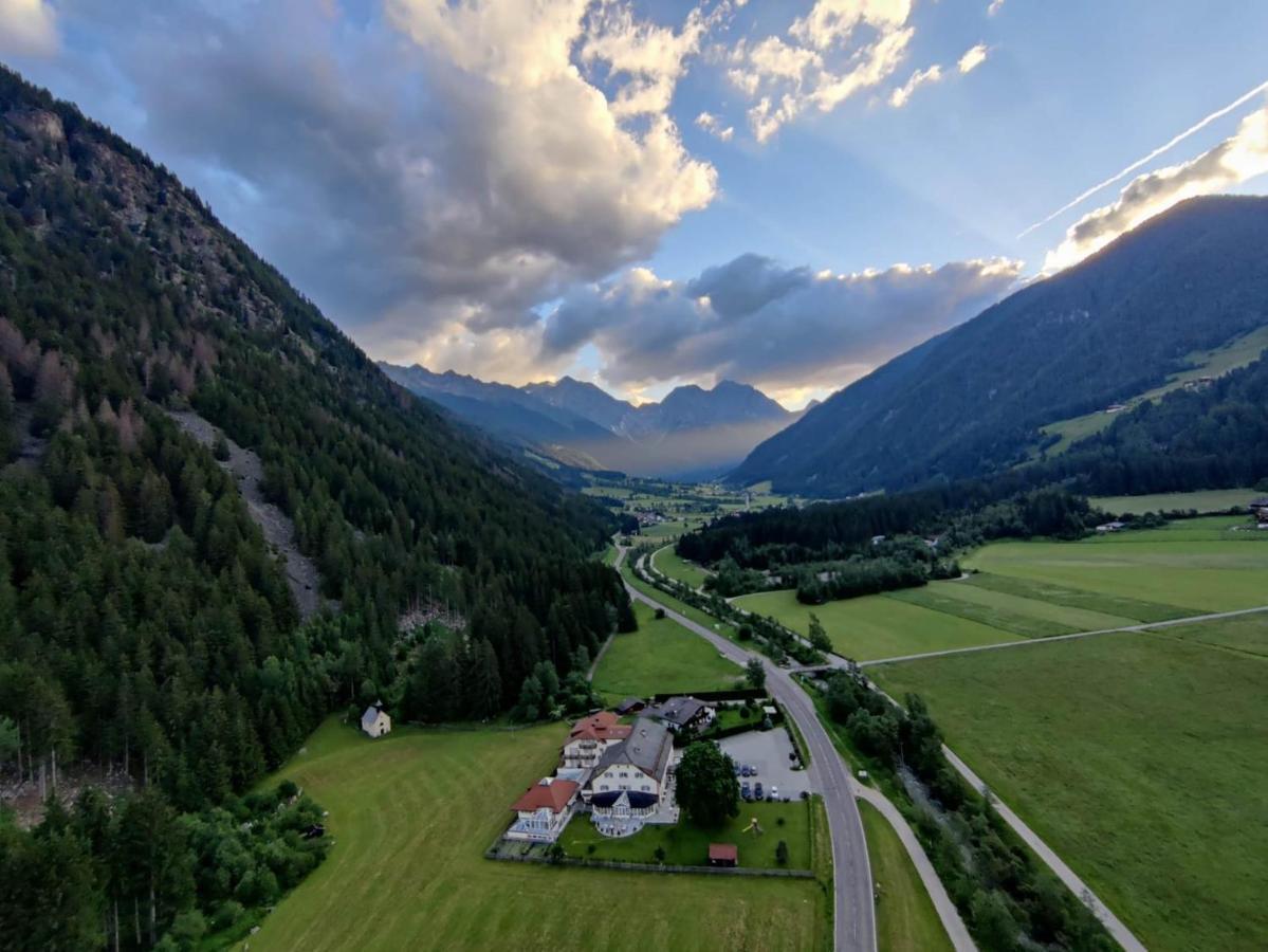 Hotel Bad Salomonsbrunn Anterselva di Mezzo Eksteriør bilde