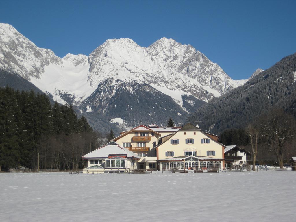 Hotel Bad Salomonsbrunn Anterselva di Mezzo Eksteriør bilde